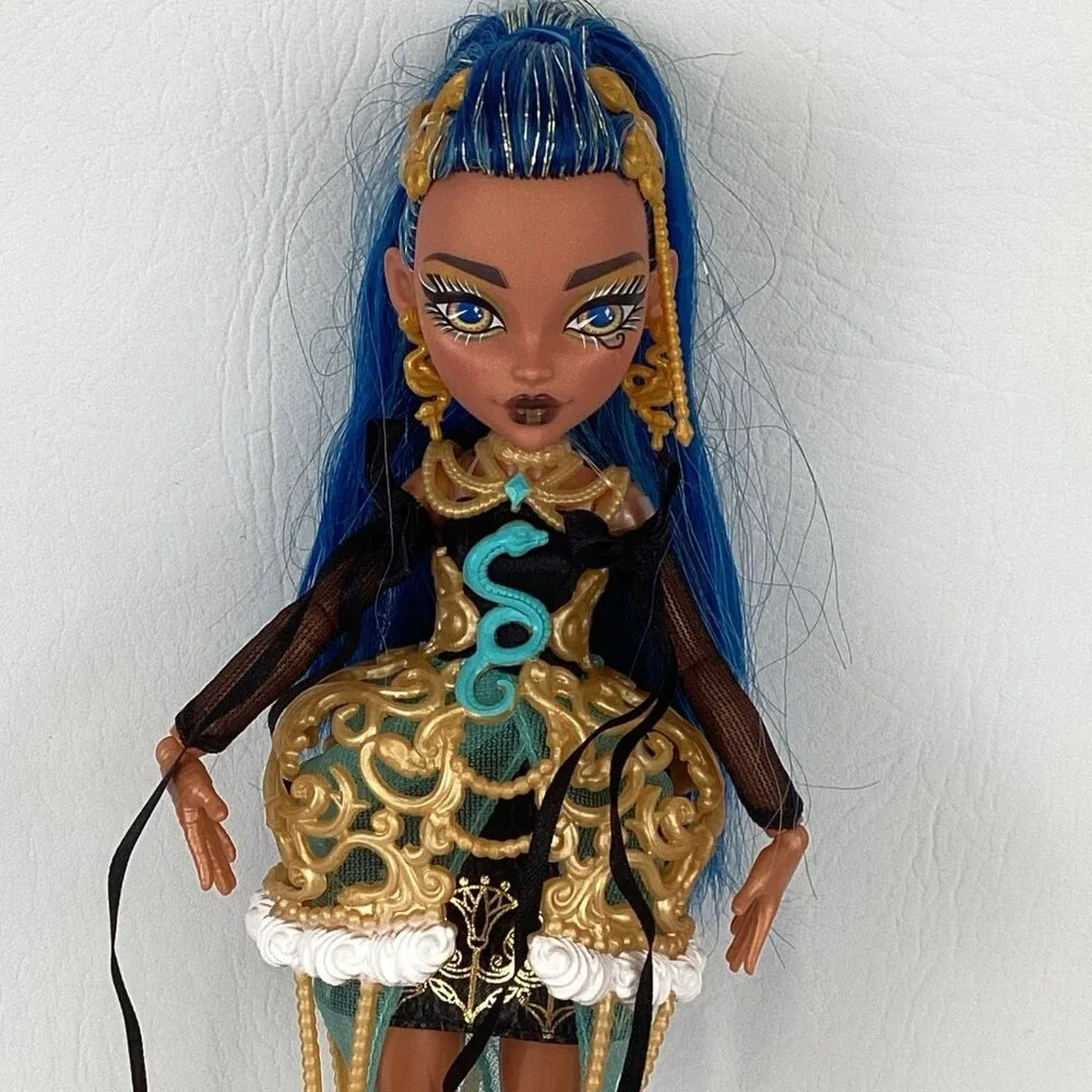 Monster High Cleo DeNile Scary Sweet Birthday Fashion Doll 11" Figure Mattel - Picture 8 of 8